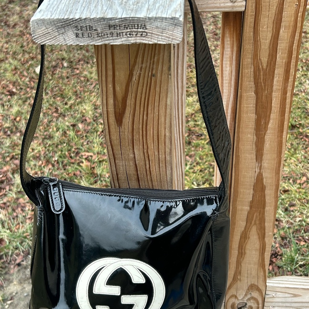 Gucci Black and White Patent Leather Shoulder Bag